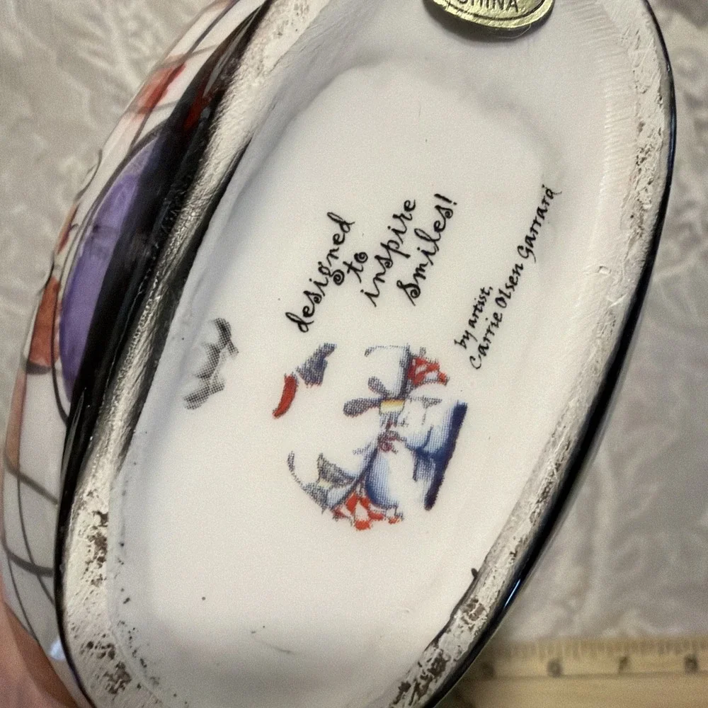 Chef Bottle Whimsy Oil/Vinegar Decanter By Carrie Olsen Garrard Italy Dopamine